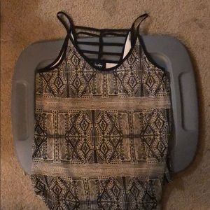 Black and cream designed tank top